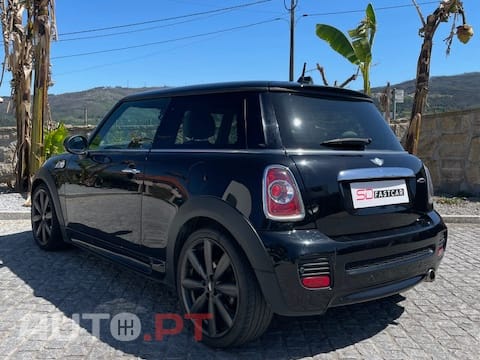 MINI Cooper Pack John Cooper Works