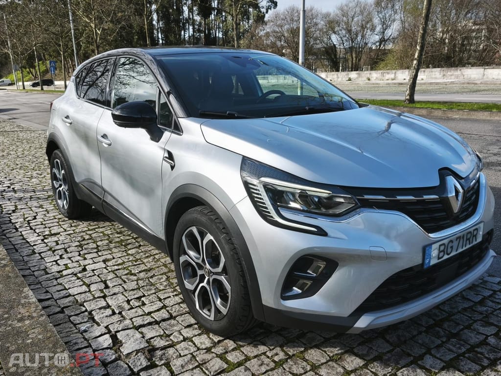 Renault Captur 1.3 TCe Exclusive EDC