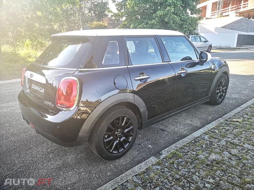 MINI One Cooper D Auto