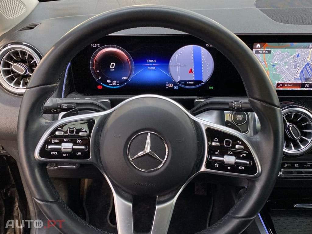 Mercedes-Benz EQB 250 96,8% I.V.A DEDUTIVEL 