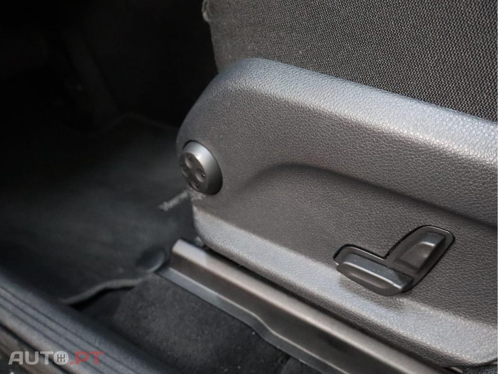 Mercedes-Benz GLC 200  300 e 4MATIC Business