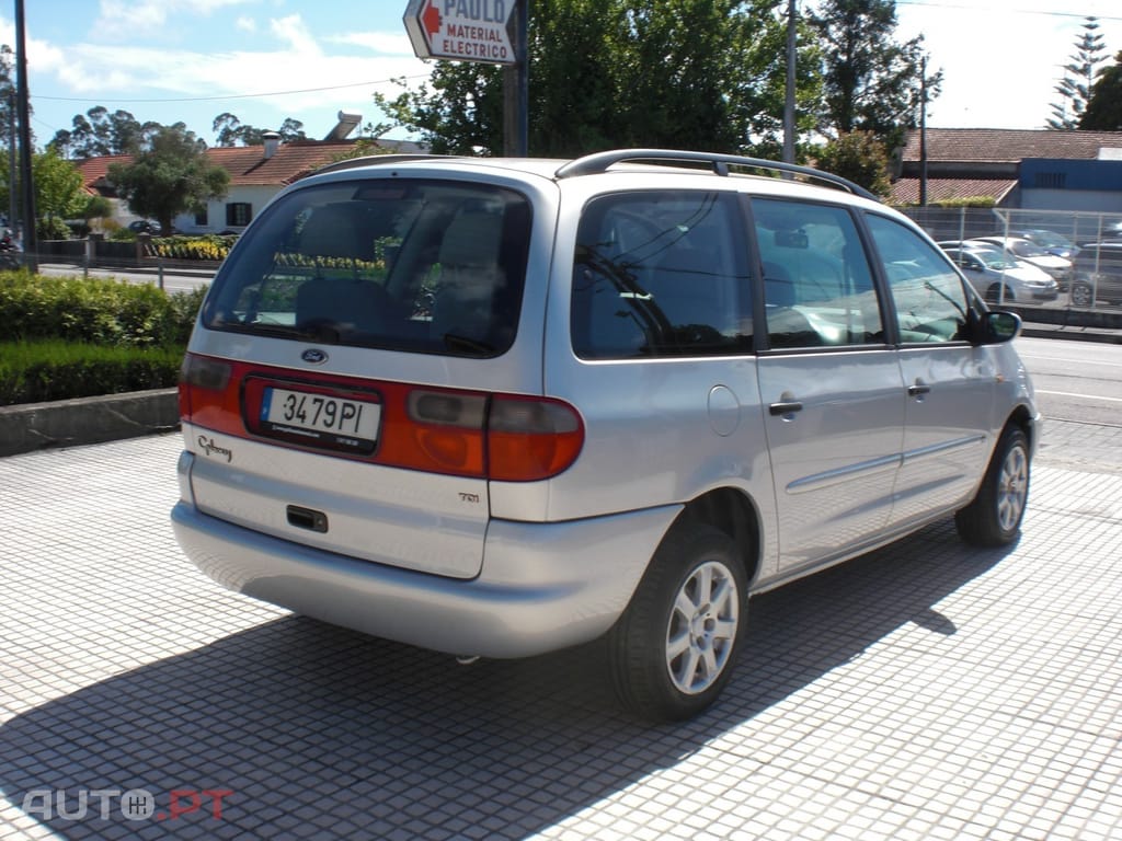 Ford Galaxy 1.9 TDi GLX