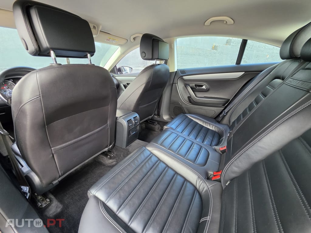 Volkswagen Passat CC HighLine DSG 2.0 TDI