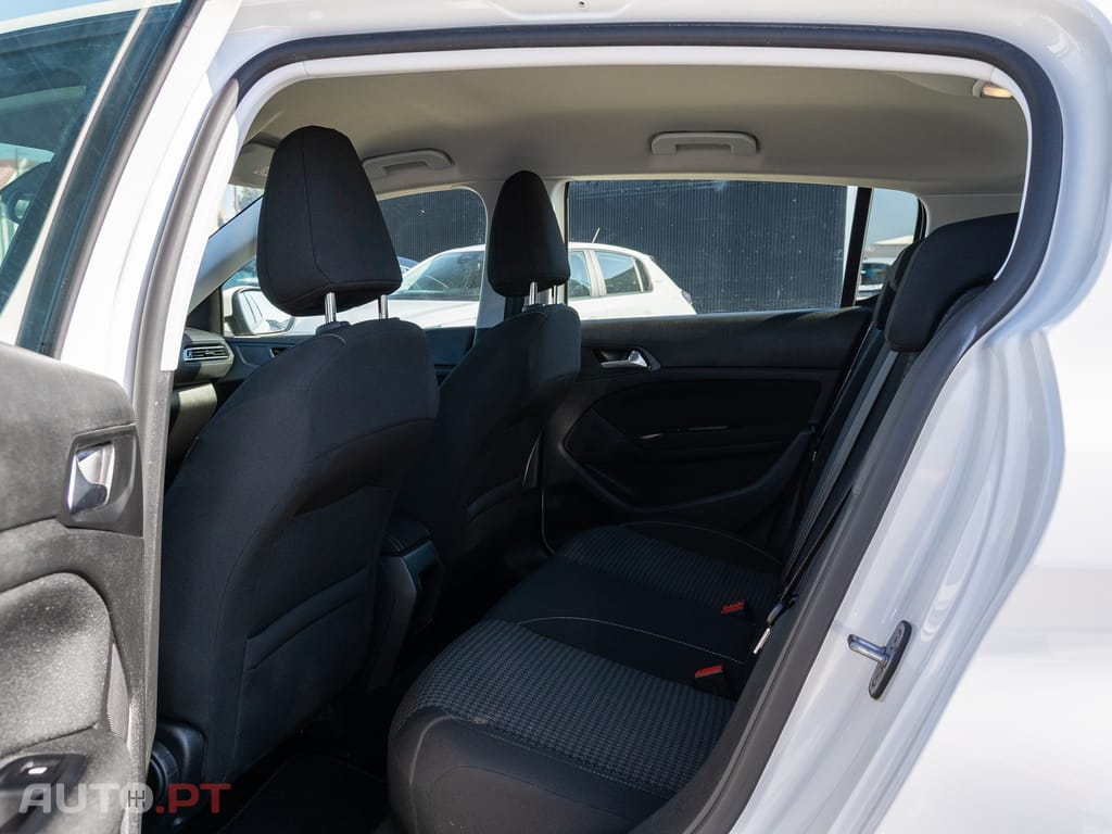 Peugeot 308 1.5 BlueHDi Business Line