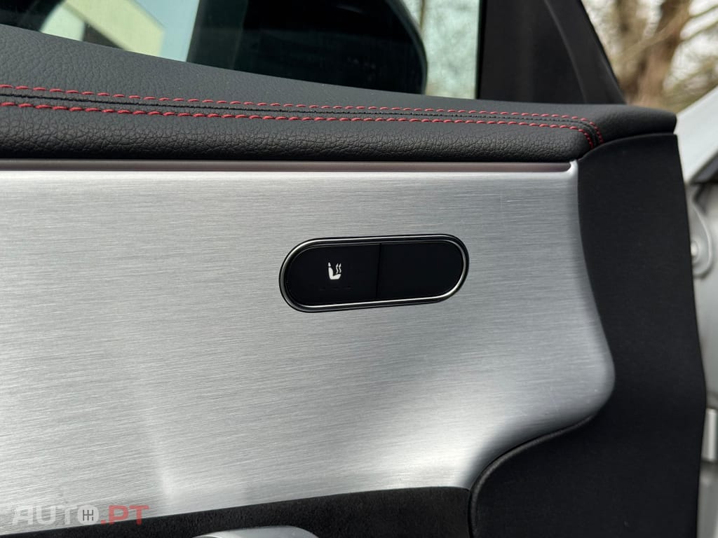 Mercedes-Benz CLA 250 e Shooting Brake AMG Line