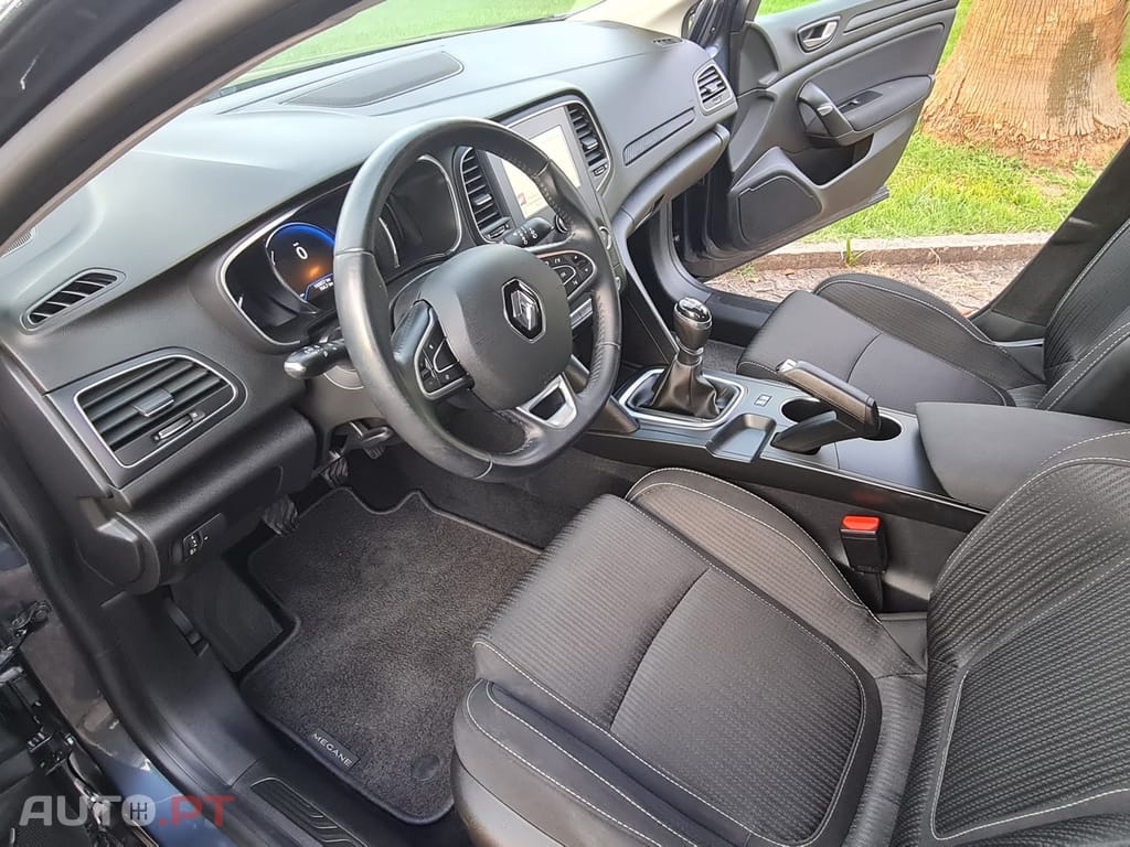 Renault Mégane 1.5 dCi Limited EDC