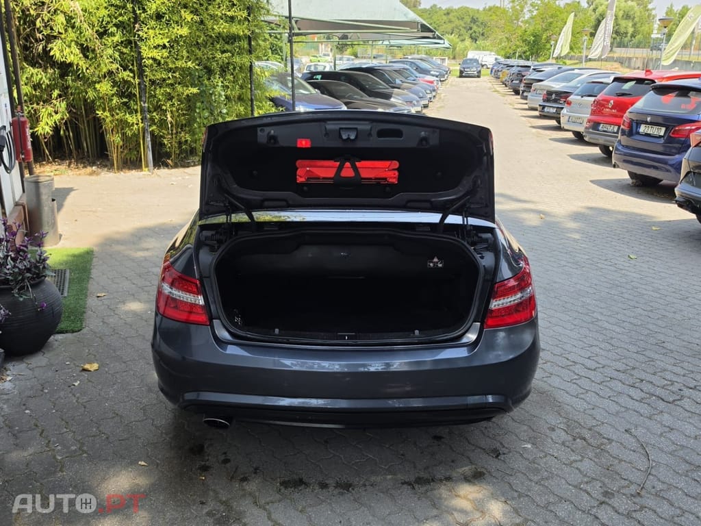 Mercedes-Benz E 250 CDi Avantgarde BlueEfficiency Auto Cabrio