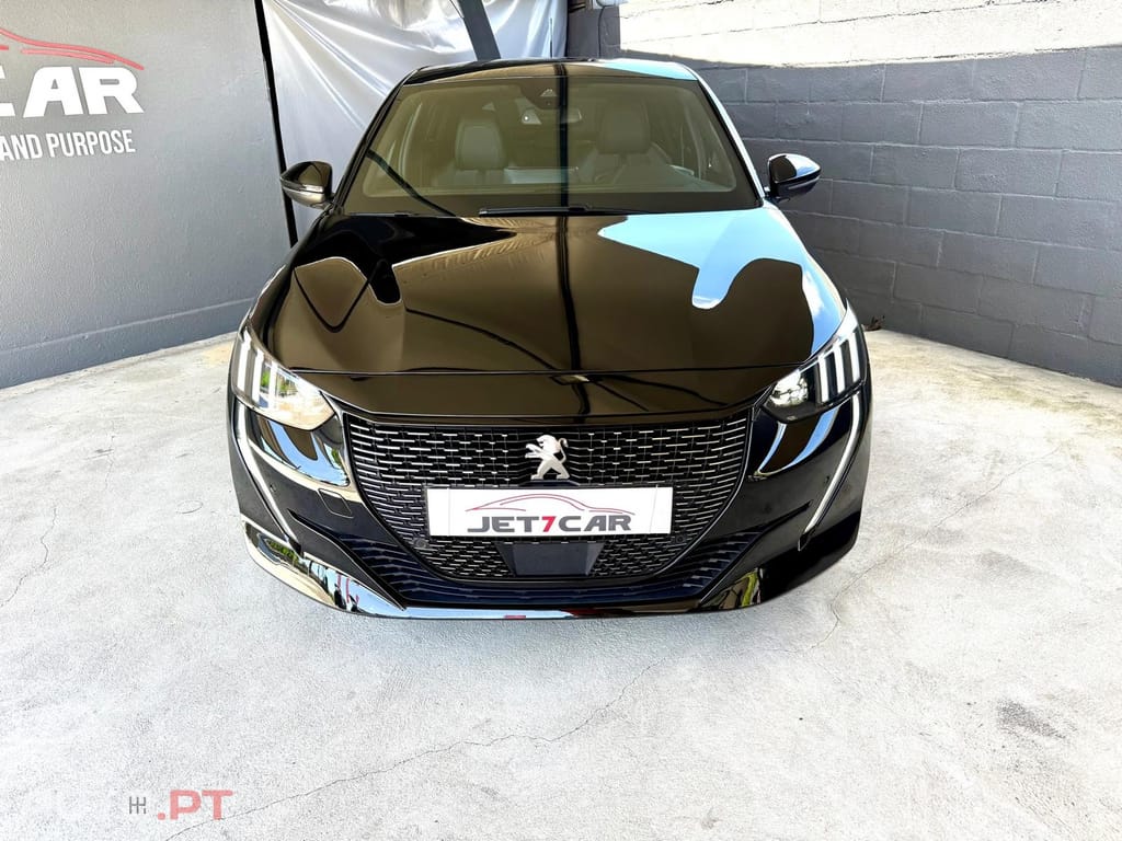 Peugeot E-208 50 kWh GT