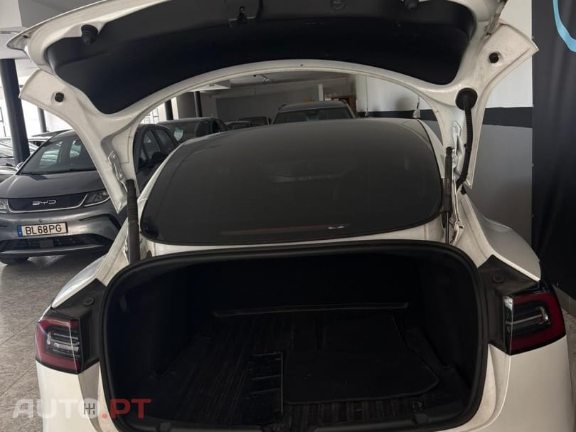 Tesla Model 3 Performance Dual Motor AWD