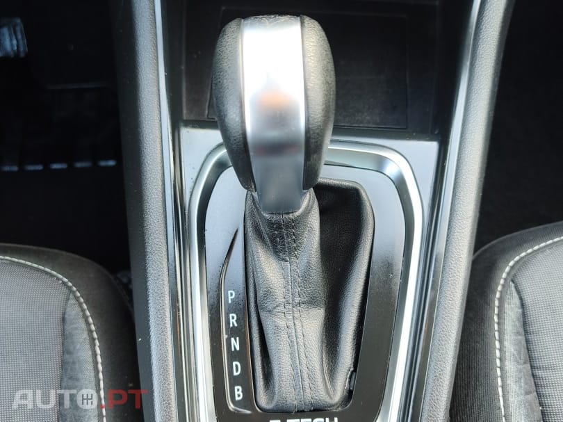 Renault Captur 1.6 E-Tech Full Hybrid Engineered