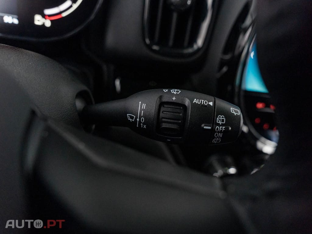 MINI Countryman Cooper SE Premium Essential Auto