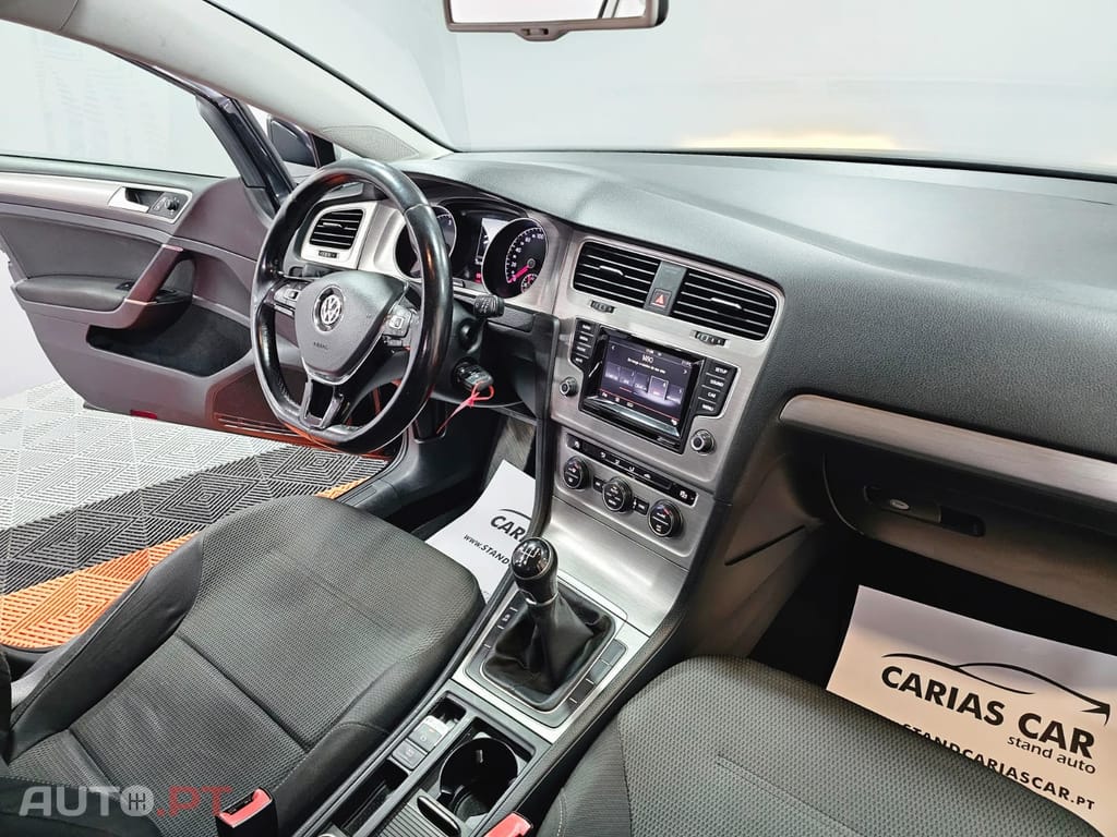 Volkswagen Golf 1.6 TDi Confortline