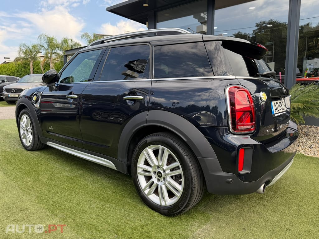 MINI Countryman Cooper SE ALL4 Untamed Edition Auto
