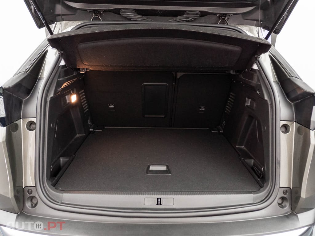 Peugeot 3008 1.5 BlueHDi Allure EAT8
