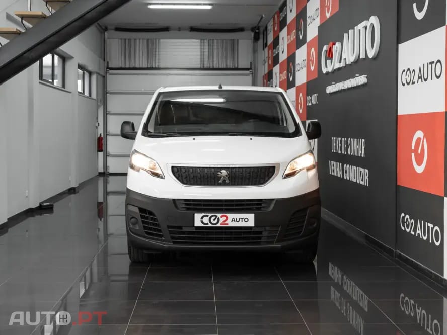 Peugeot Expert Outro