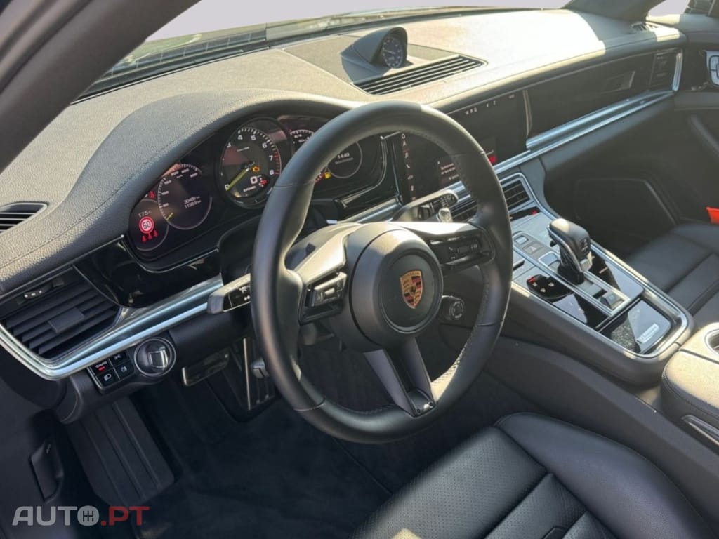 Porsche Panamera I.V.A DEDUTÍVEL 4 E-Hybrid