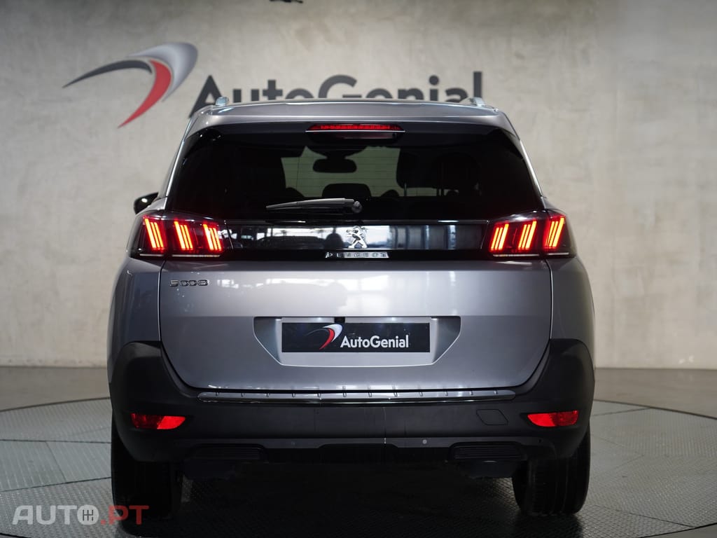 Peugeot 5008 1.2 PureTech Allure Pack