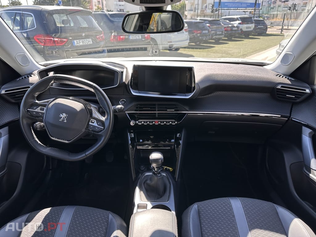 Peugeot 2008 1.2 PureTech Active