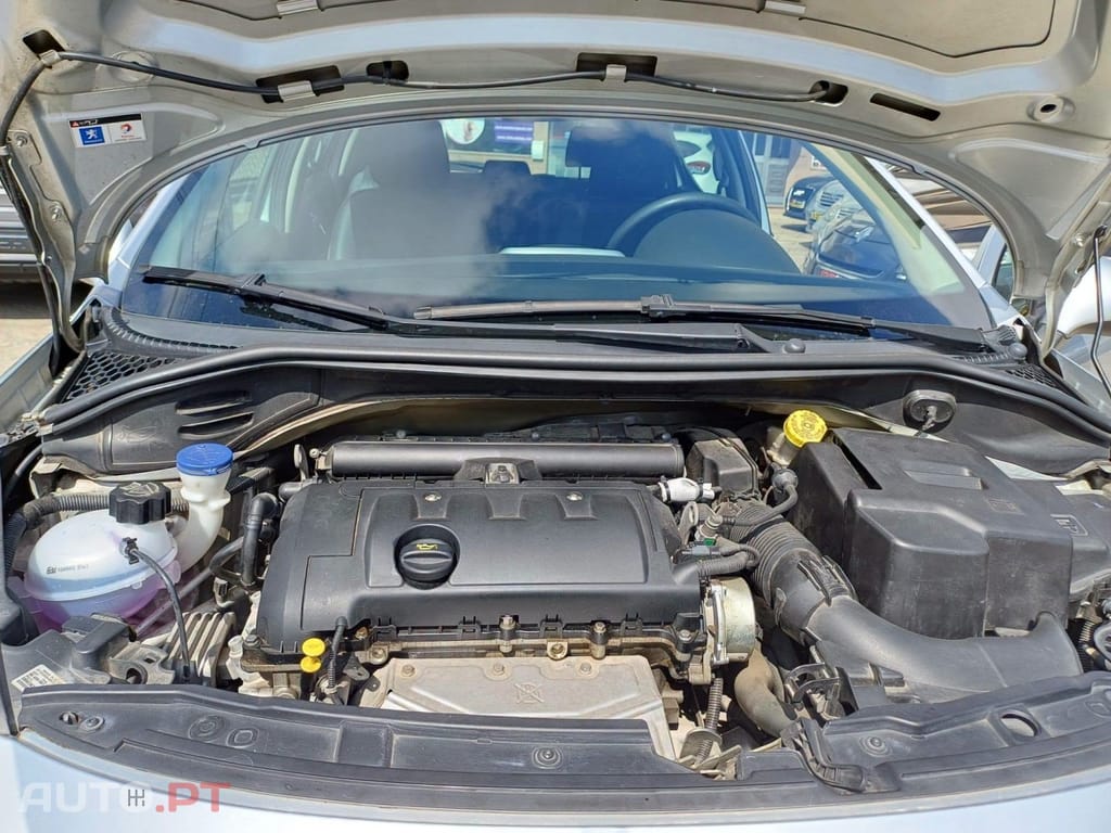 Peugeot 207 1.4 16V Active