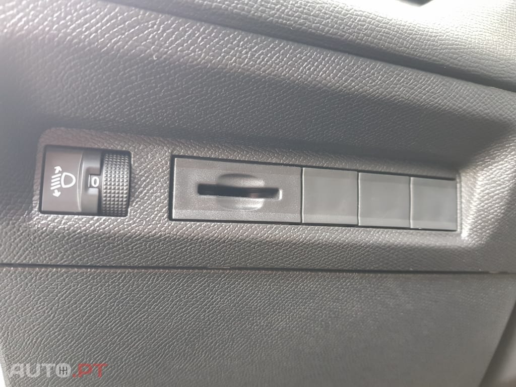Peugeot 308 1.2 PureTech Allure Pack