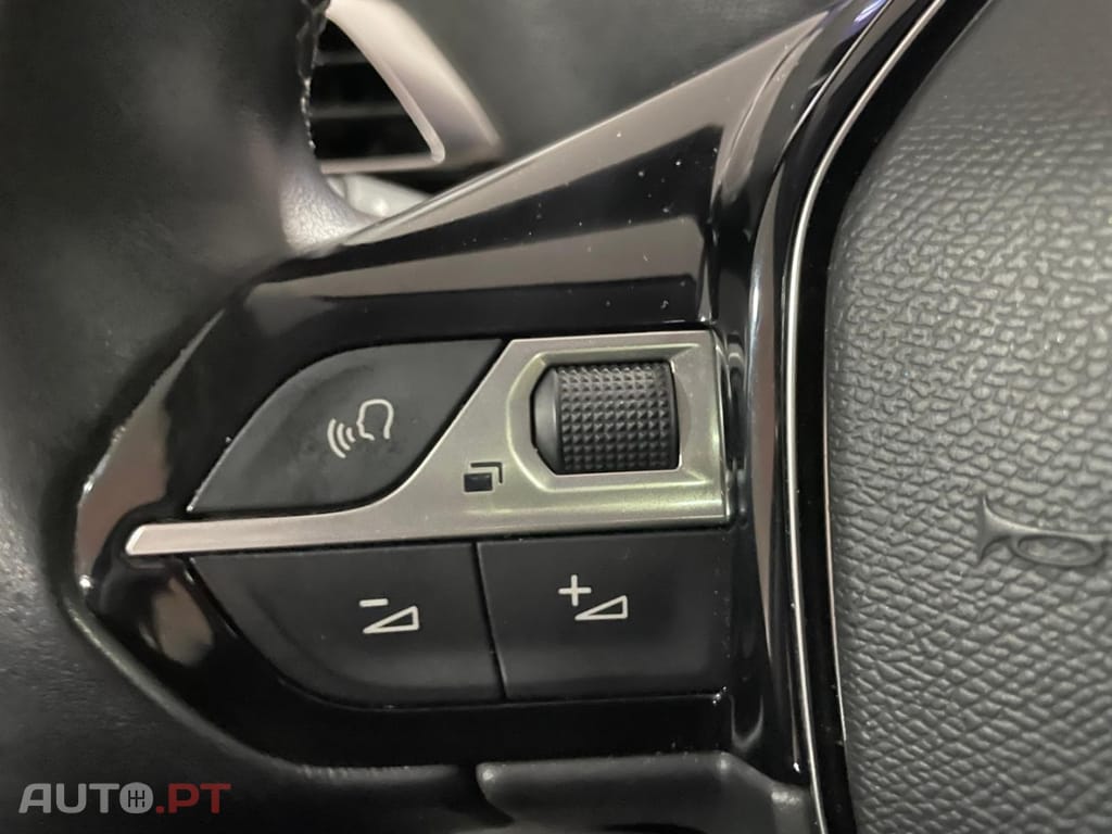 Peugeot 3008 1.2 PureTech Active