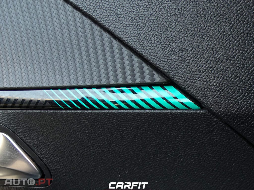 Peugeot 2008 1.2 PureTech Allure EAT6