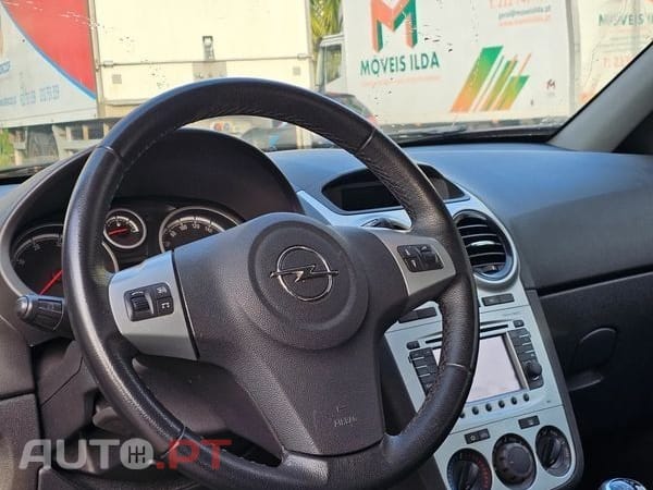 Opel Corsa 1.3 CDTi All Black