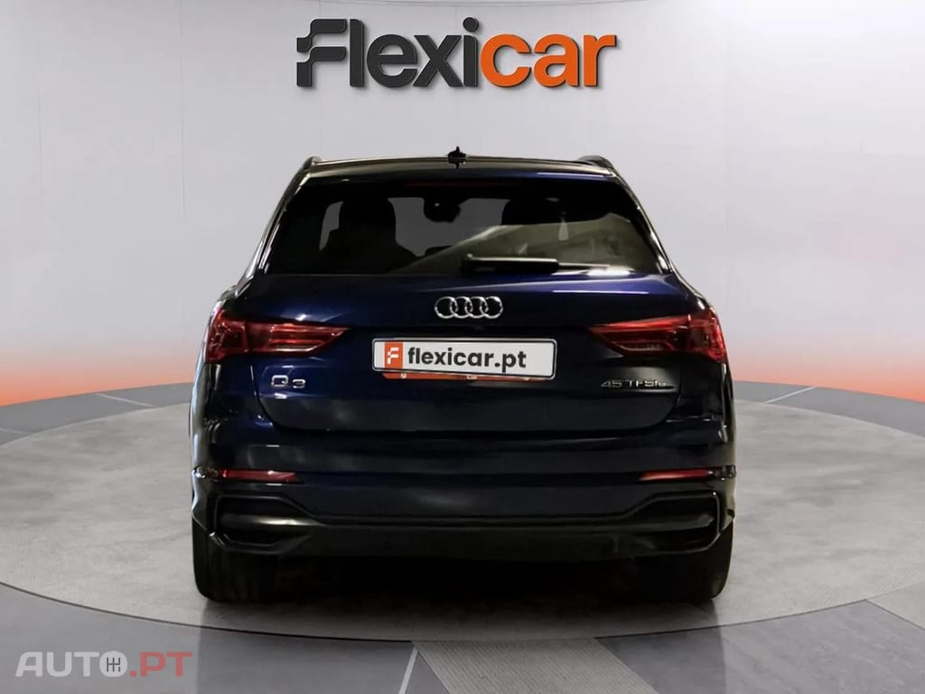 Audi Q3 45 TFSIe S line S tronic