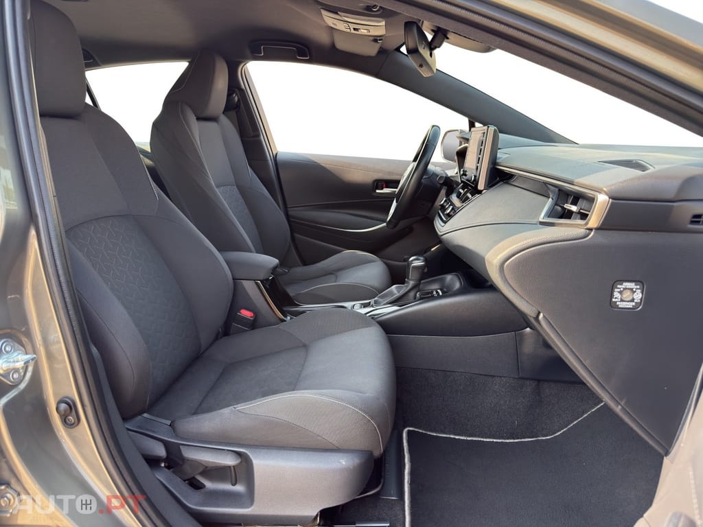Toyota Corolla 1.8 Hybrid Comfort