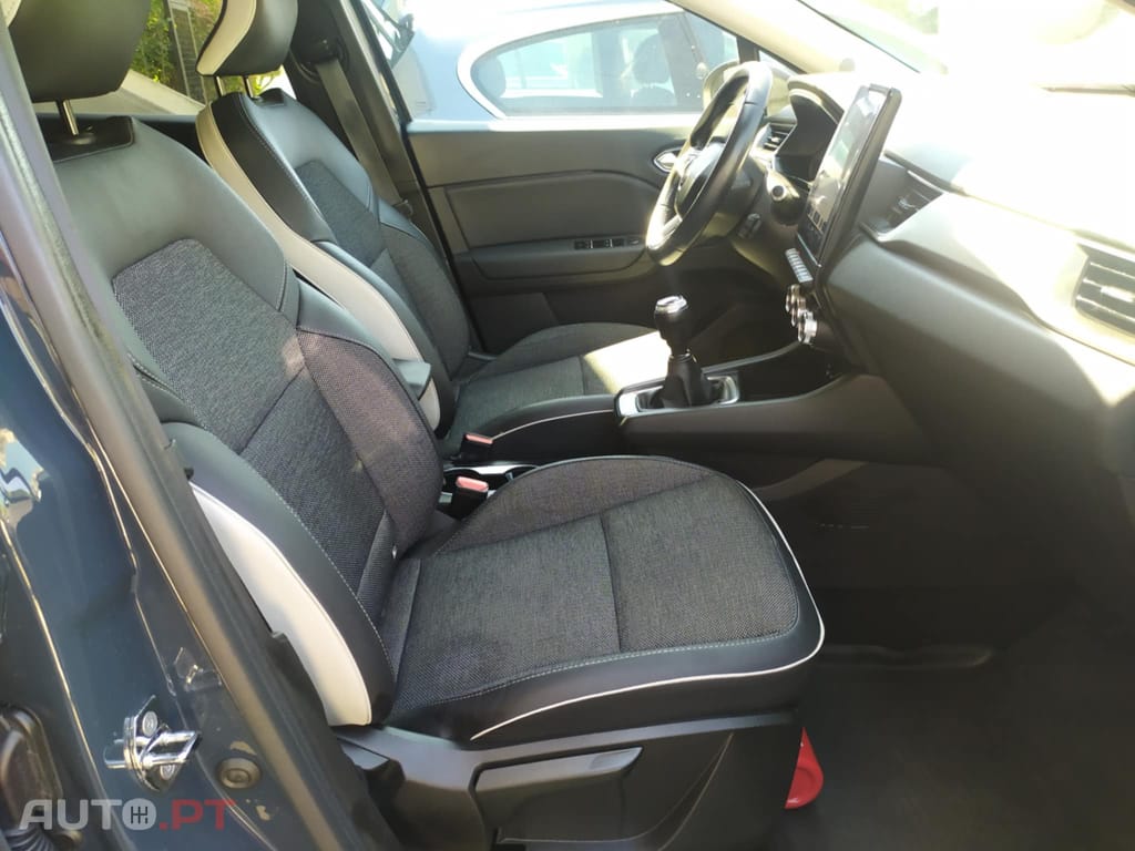 Renault Captur 1.0 TCE 100CV INTENS