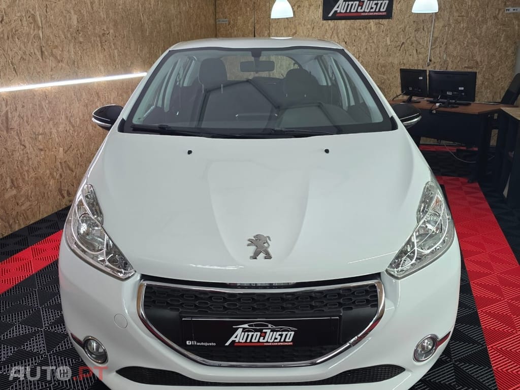 Peugeot 208 1.2 e-VTi Active