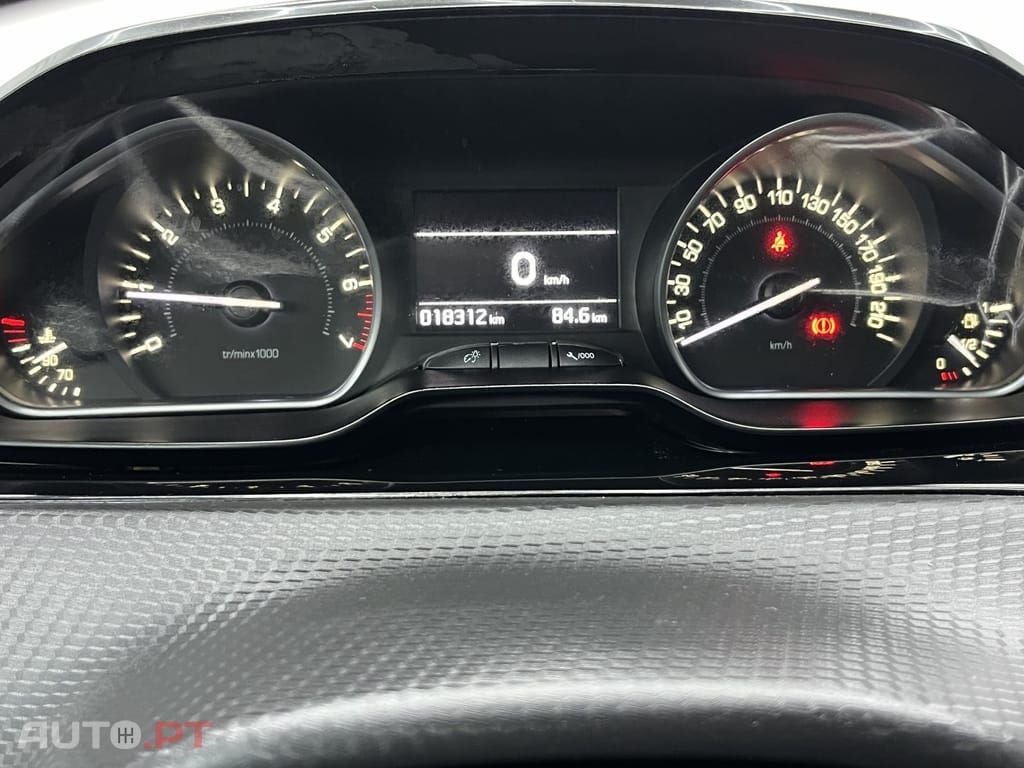 Peugeot 208 1.2 PureTech Allure