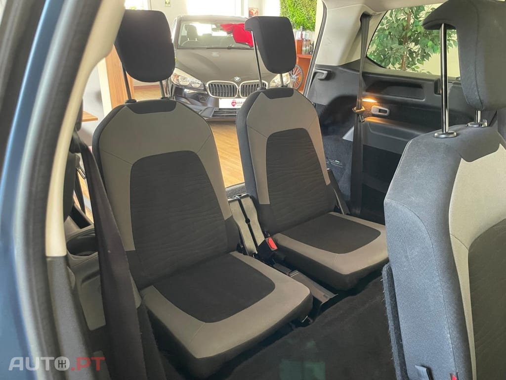 Citroen C4 Grand Picasso 1.6 e-HDi Collection ETG6 J17