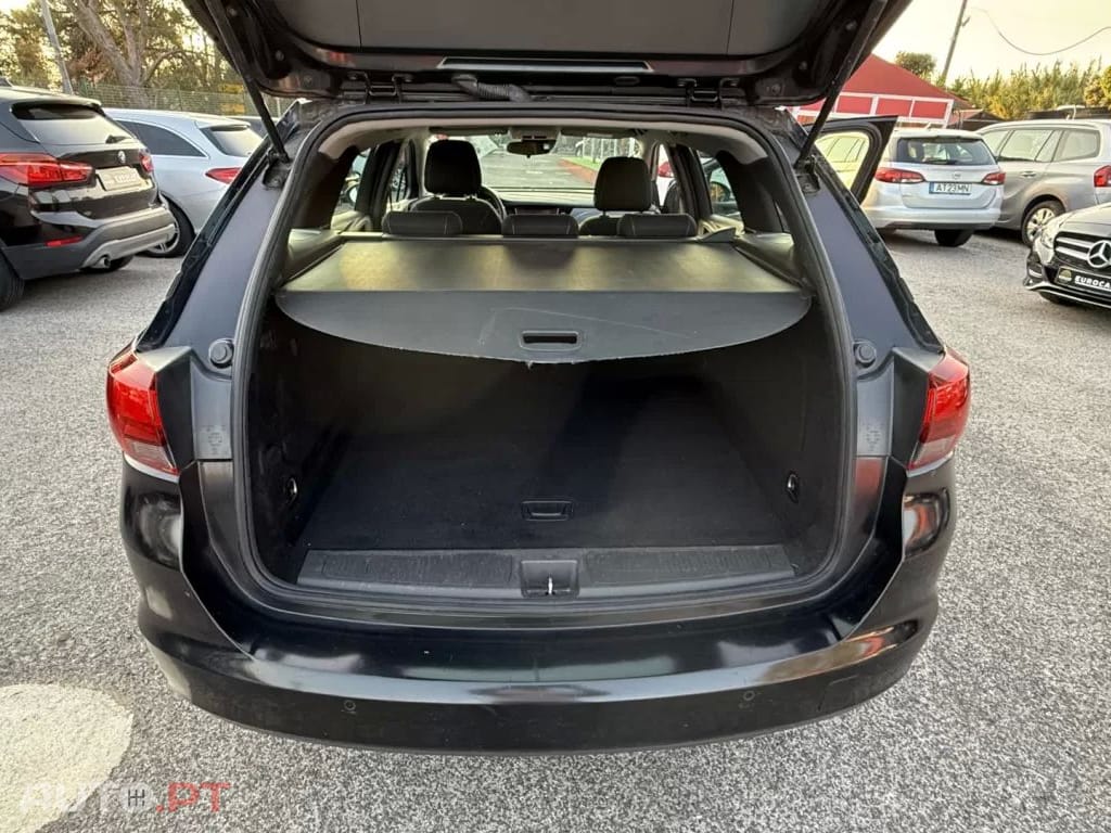 Opel Astra Sports Tourer 1.2 T Business Edition S/S