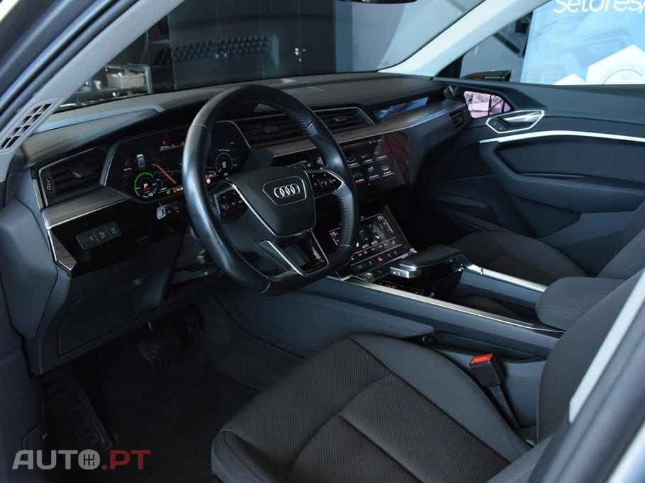 Audi E-Tron 55 quattro Advanced