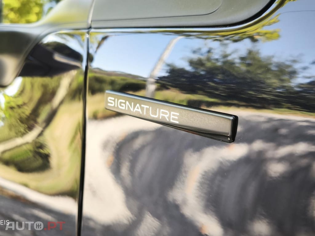 Peugeot 208 PureTech 82 Stop & Start Signature