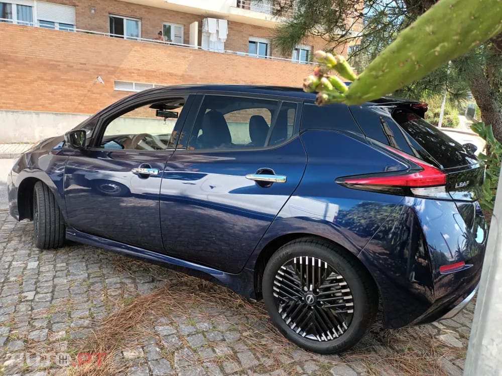 Nissan Leaf N-Connecta Full Led