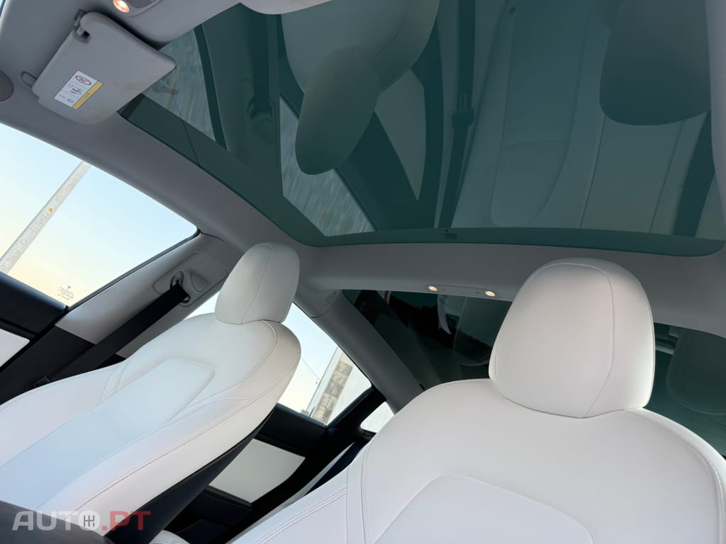 Tesla Model 3 Long-Range Dual Motor AWD