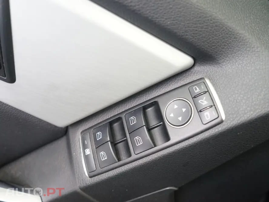 Mercedes-Benz GLK 200 CDI (BlueEFFICIENCY) 7G-TRONIC