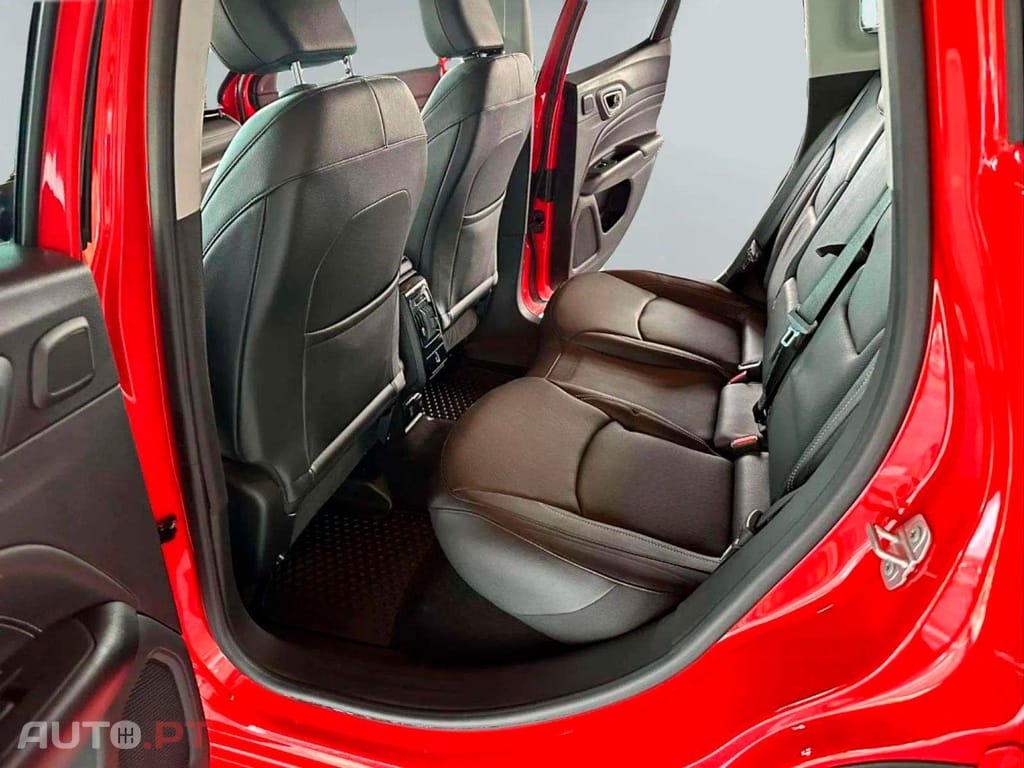 Jeep Compass S Plug-In Hybrid 4WD I.V.A DEDUTÍVEL 