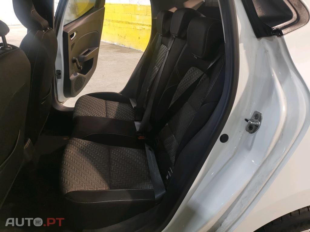 Renault Clio 1.0 TCe Limited Bi-Fuel