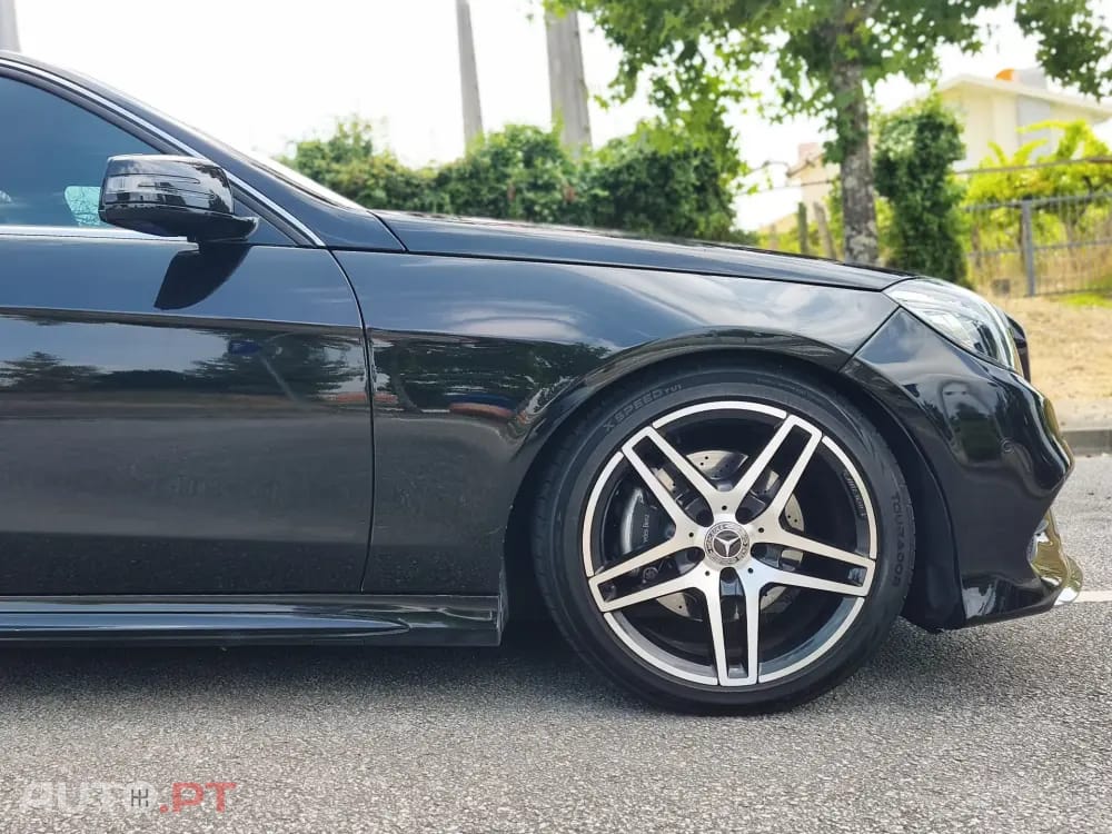 Mercedes-Benz E 220 CDI DPF BlueEFFICIENCY 7G-TRONIC Avantgarde