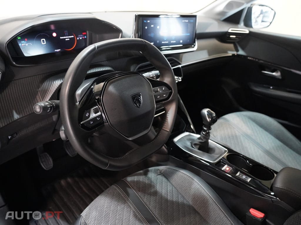 Peugeot 208 1.2 PureTech Allure