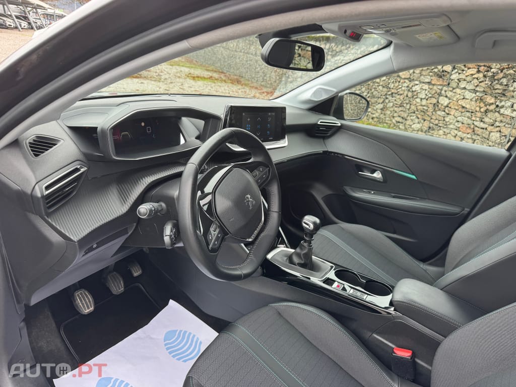 Peugeot 208 1.2 PureTech Allure