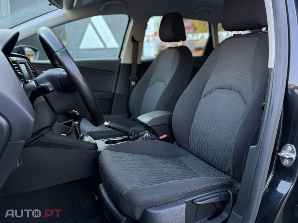 Seat Leon BUSINESS 1.6 TDI 105