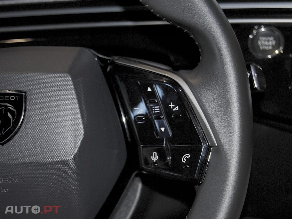 Peugeot 5008 1.2 Hybrid Allure e-DCS6