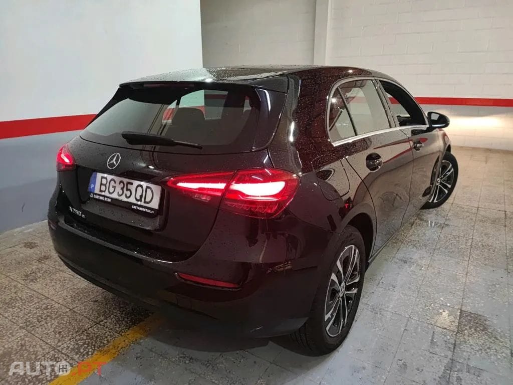 Mercedes-Benz A 250 e