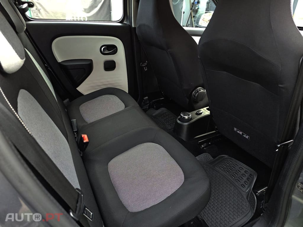 Renault Twingo 1.0 SCe Night&Day