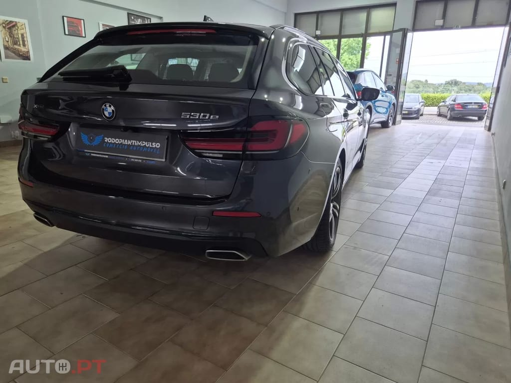 BMW 530 e xDrive Pack Desportivo M