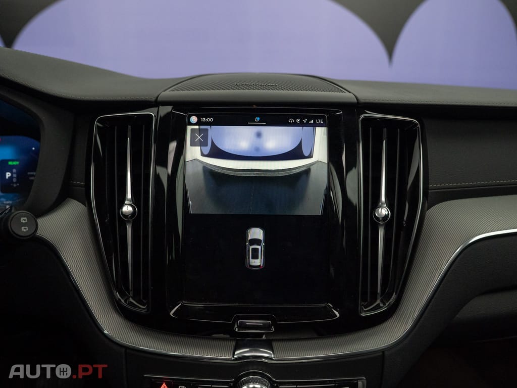 Volvo XC60 2.0 T6 PHEV Ultra Dark AWD
